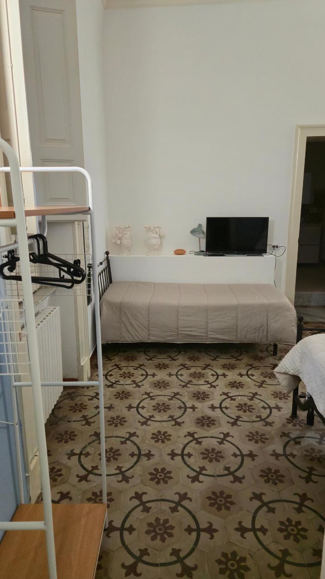 Saranton House Hotel Catania Bagian luar foto