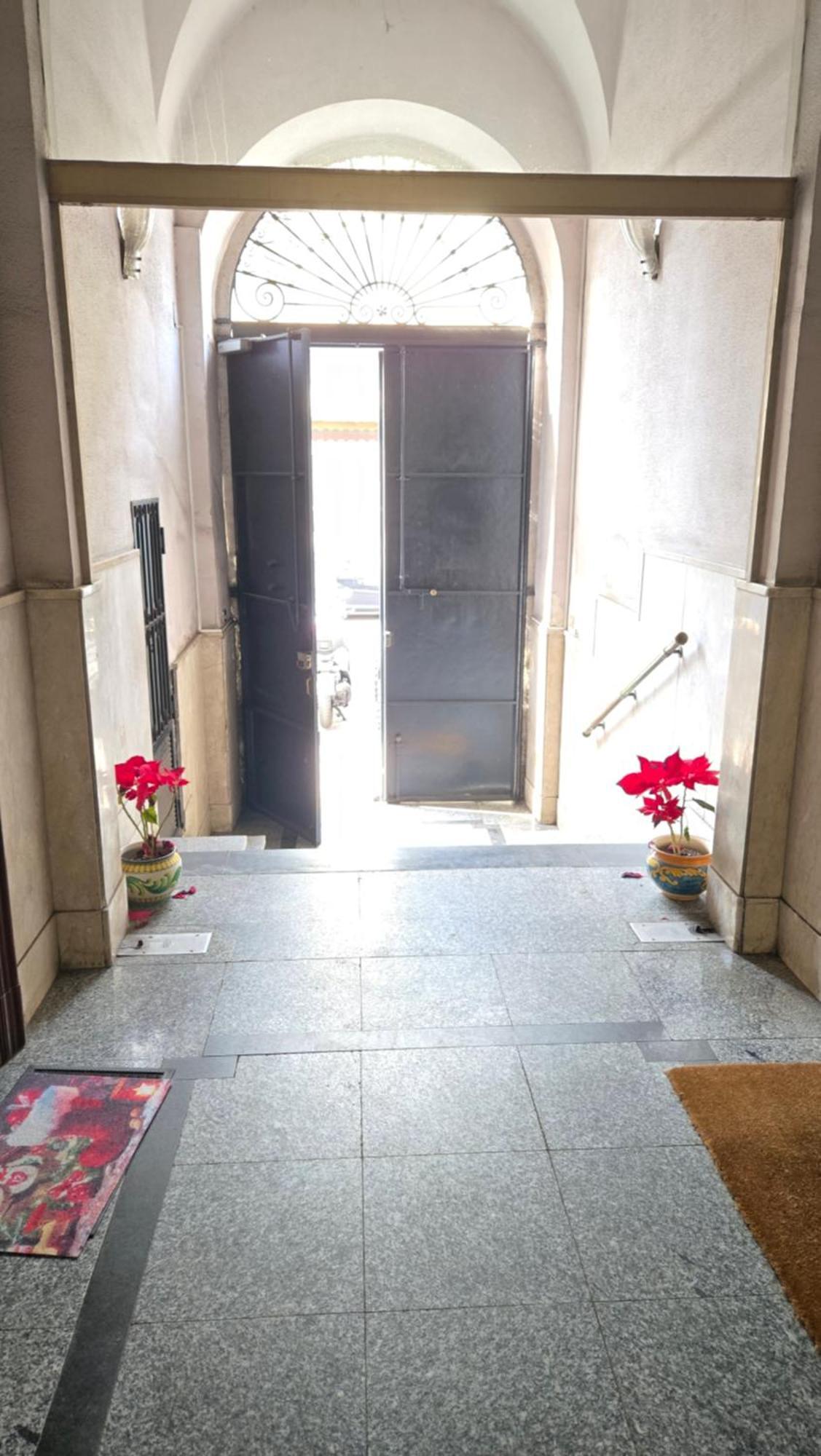 Saranton House Hotel Catania Bagian luar foto